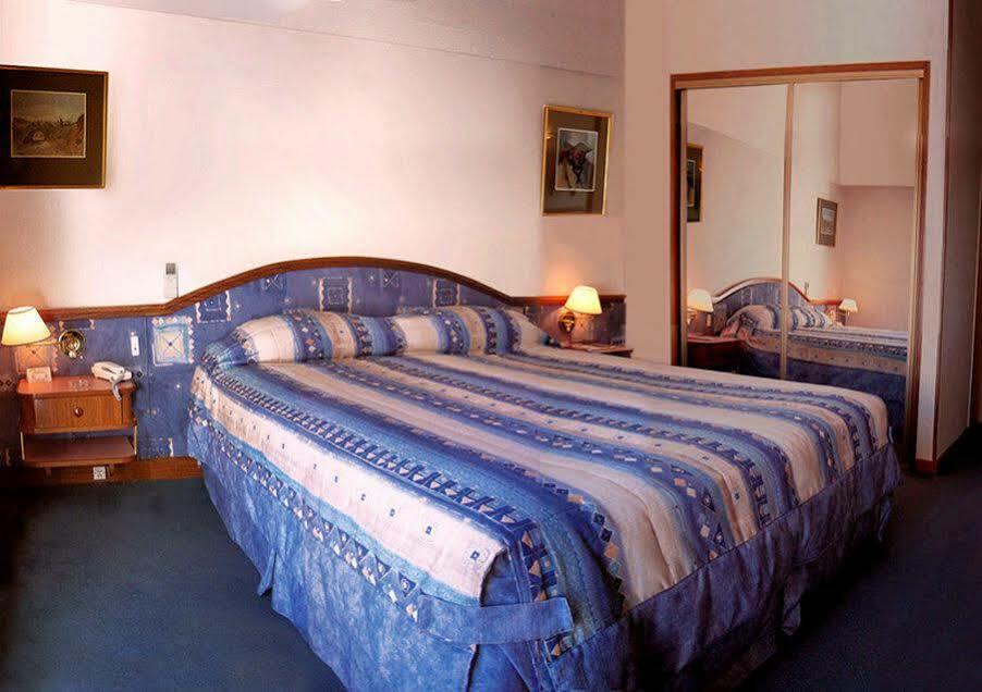 Hotel Impala Буенос-Айрес Номер фото